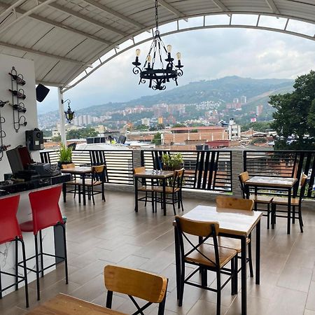 Hotel Alameda Plaza Кали Экстерьер фото