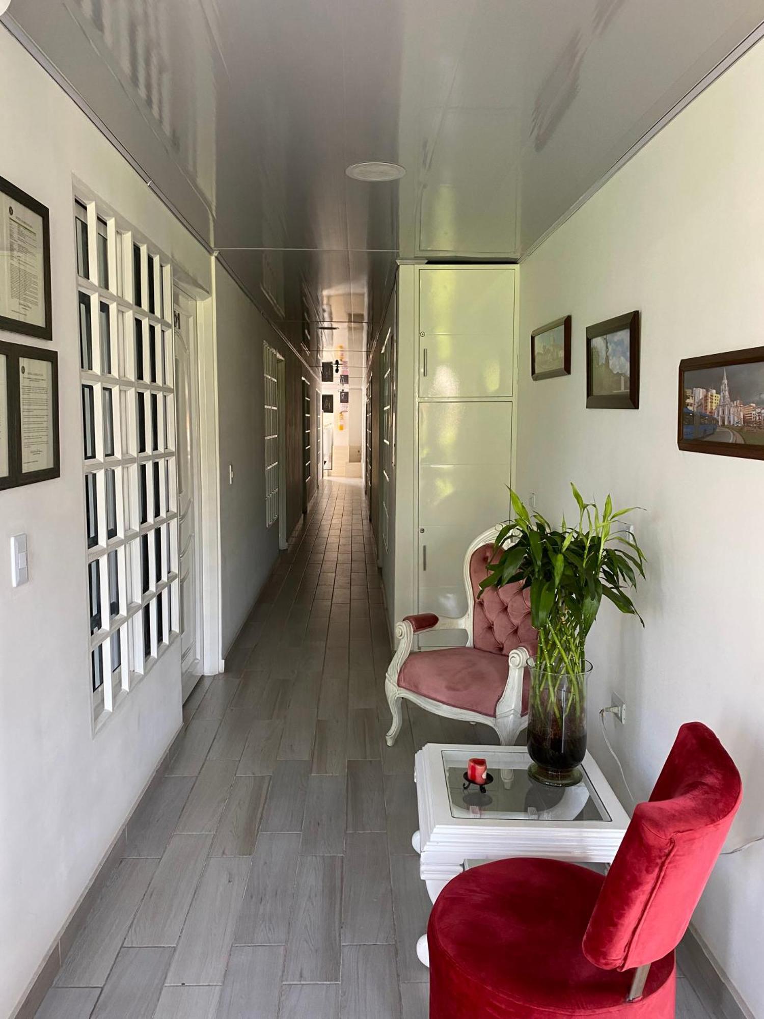 Hotel Alameda Plaza Кали Экстерьер фото