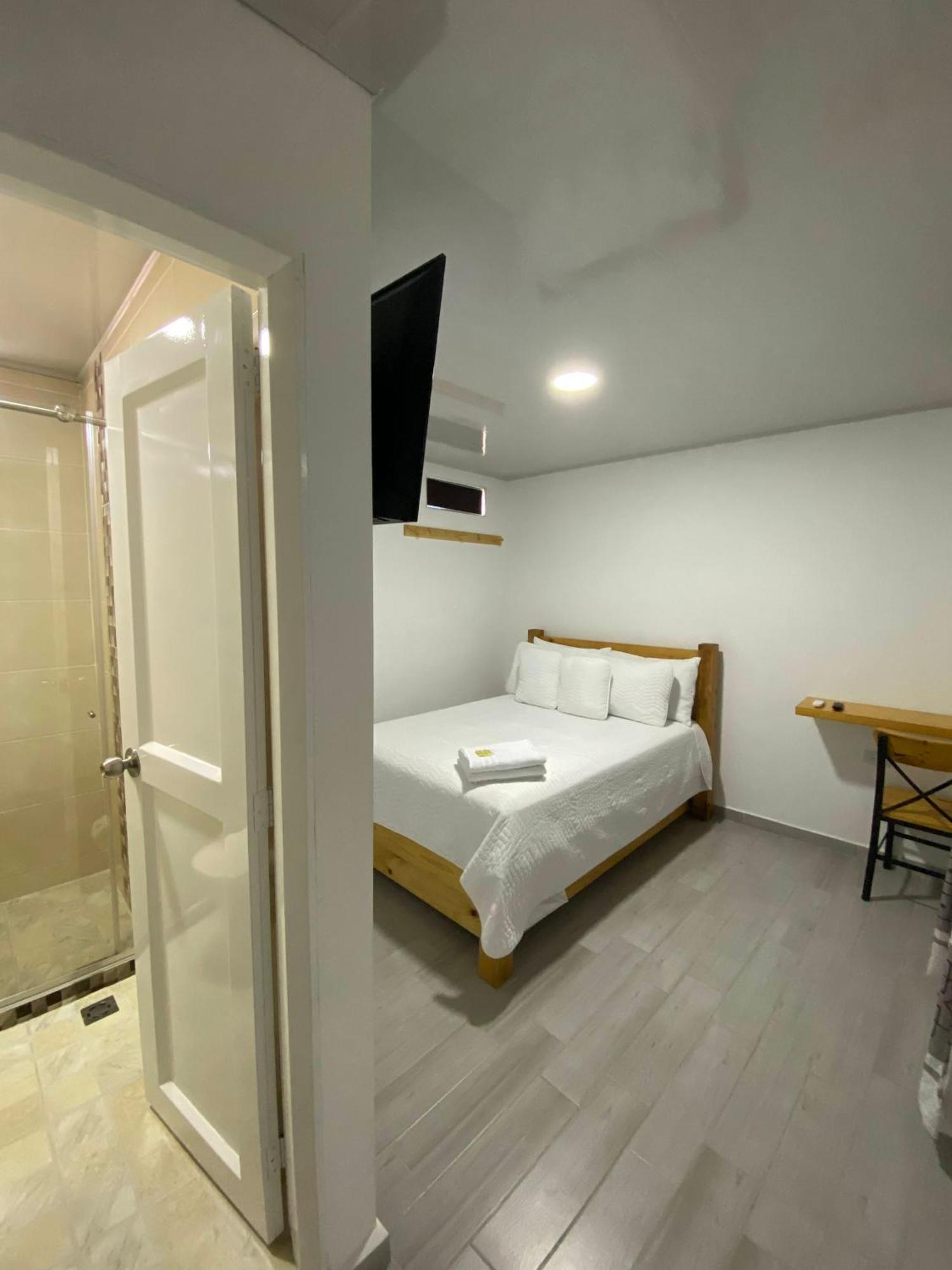Hotel Alameda Plaza Кали Экстерьер фото